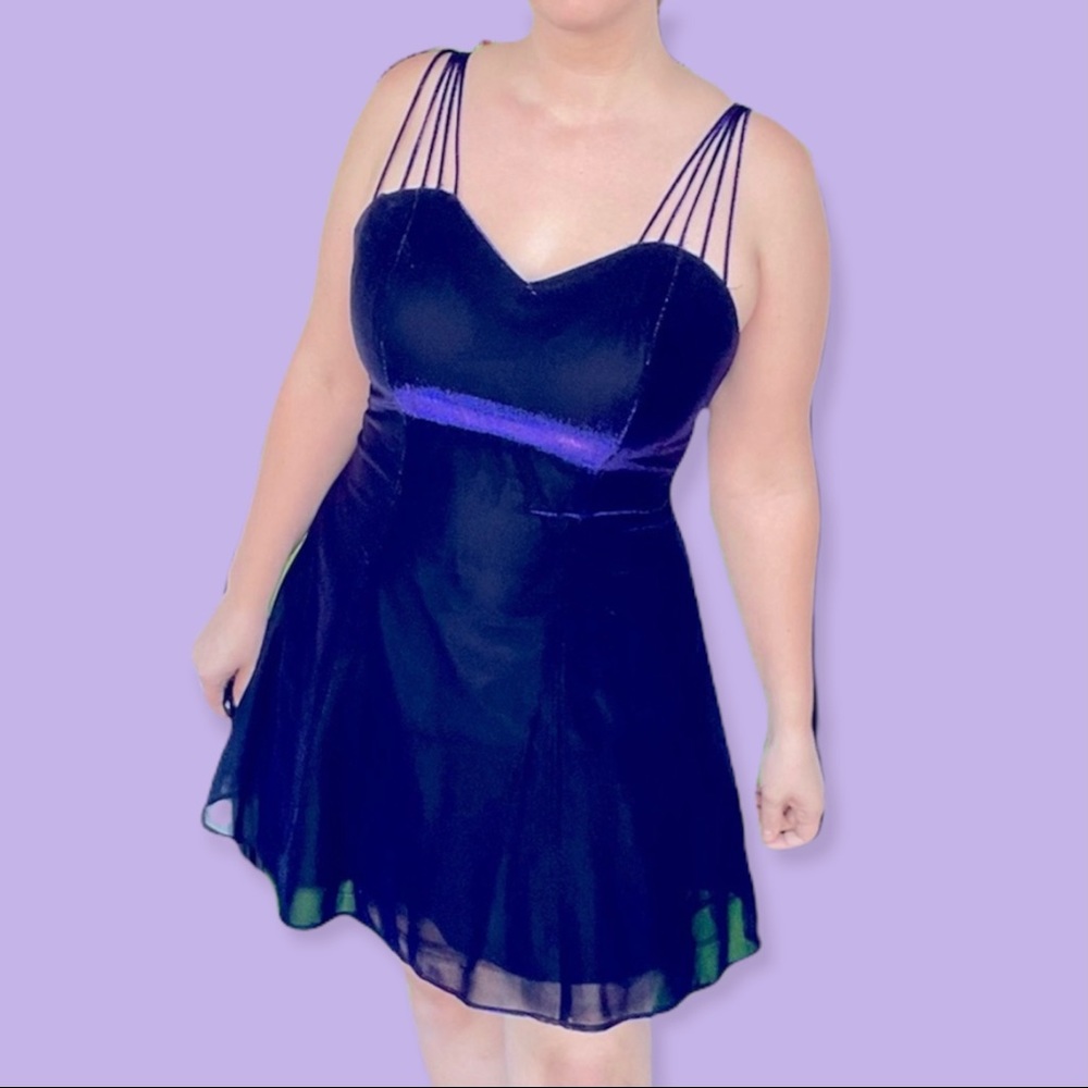 Vintage 80s / 90s mini dress iridescent purple black dress tulle poof size 13